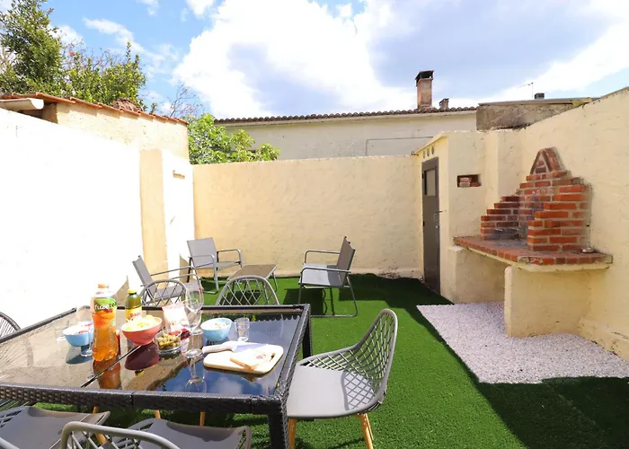 Le Patio - Spacieux T3 Avec Climatisation Et Jardin Privatif